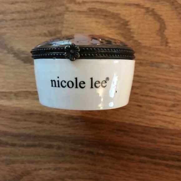 NWT Adorable Nicole Lee Sunny Jewelry/Trinket Box - Picture 9 of 16